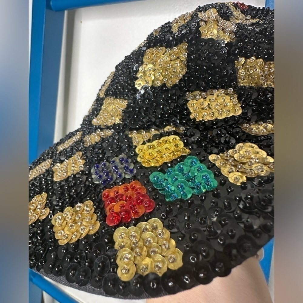 Vintage 1980s Hurry Up! Full Sequin Baseball Cap Hat in Black Red Green Gold - Picture 4 of 7